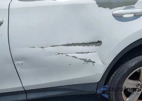 2015 Toyota Rav4 Xle from USA, damaged, VIN 2T3RFREV2FW243263